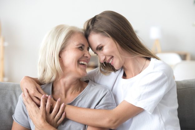 6 Tips To Make The Transition To An Elderly Assisted Living Easier For Your Parent