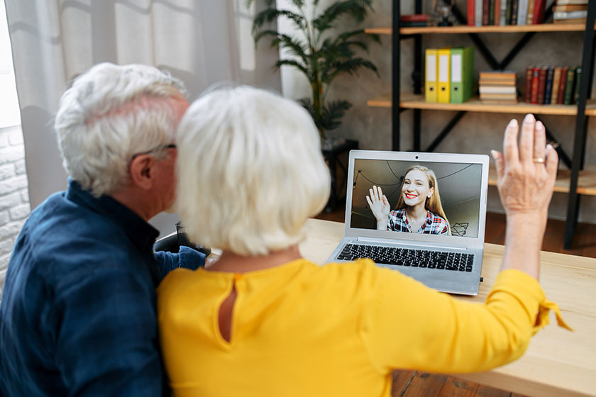 How To Use Technology To Connect With Aging Parents