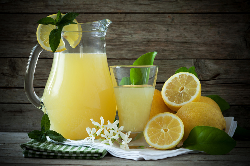 Refreshing Lemonade 10 Alternative Ways To Avoid Nausea In Your 60s