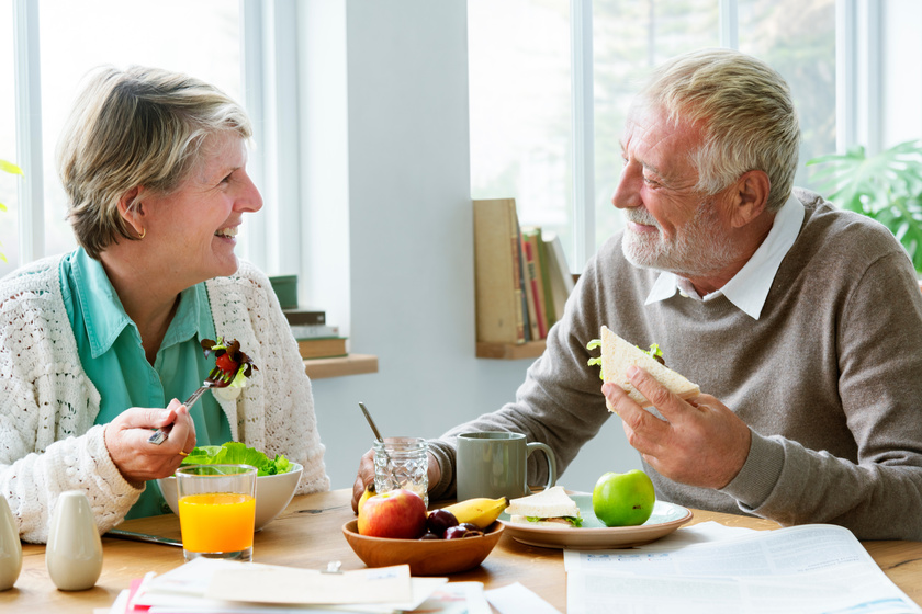Pensioner Elderly Couple Eating Brunch Concept A Guide To Assisted Living Dining Solutions