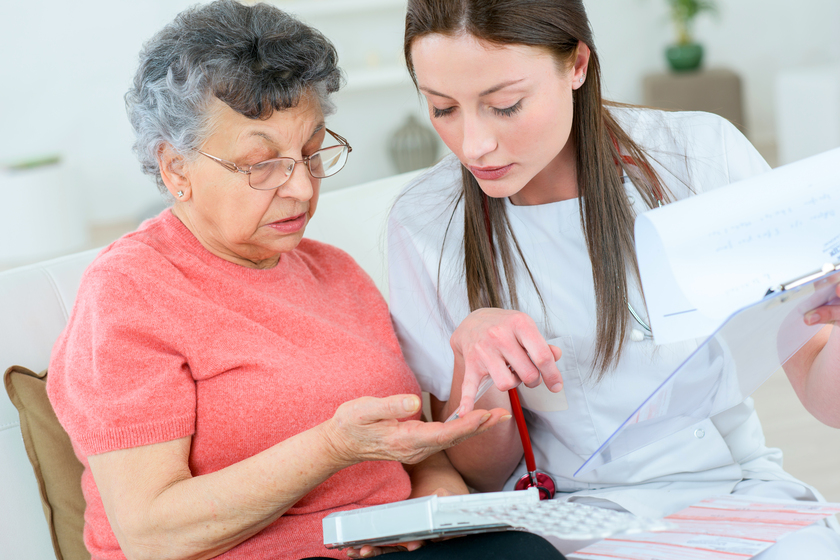 How Does Senior Living In Boyce, TX Deal With Seniors Who Refuse Medication?