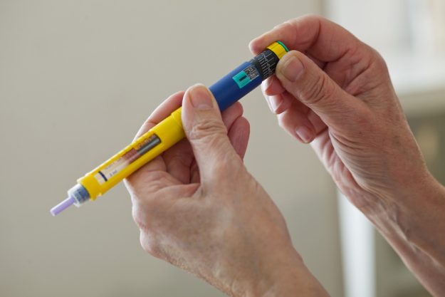 Maximizing Health Benefits In Assisted Living With Effective Medication And Insulin Management Programs