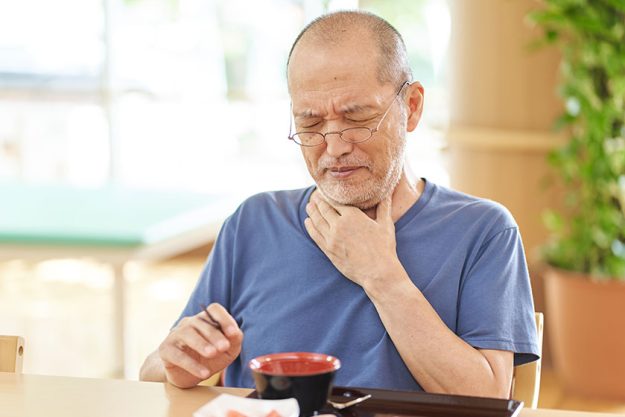 elderly people who have dysphagia due eating