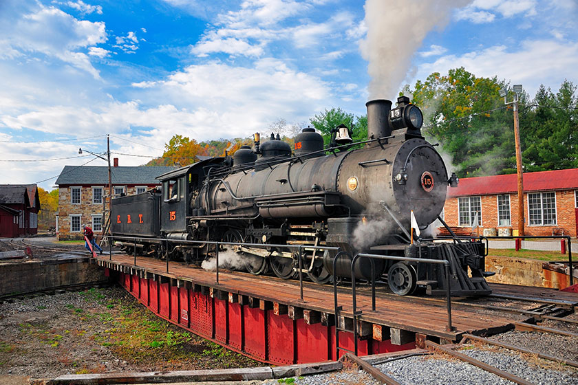 Steam engine on a turntable