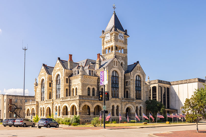 Victoria texas usa september 2021 historic victoria county courthouse
