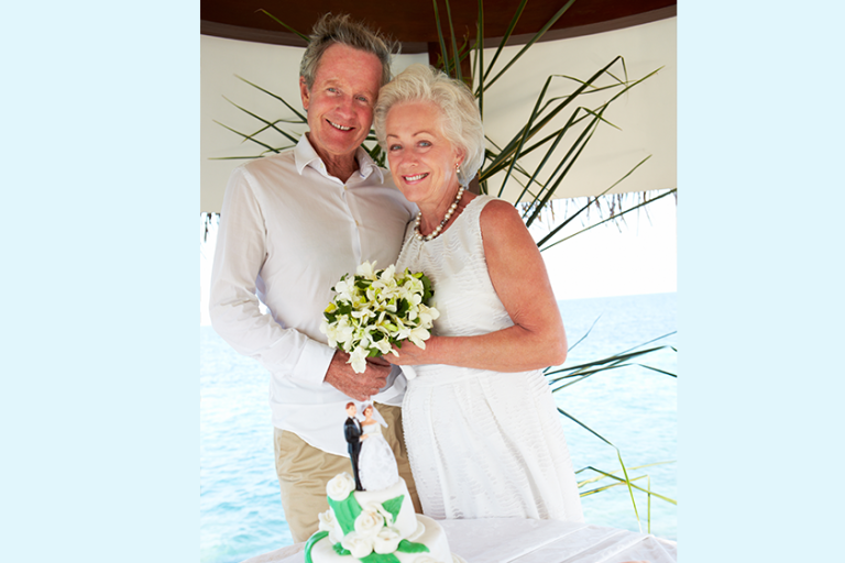 senior beach wedding ceremony with cake senior beach wedding ceremony with cake